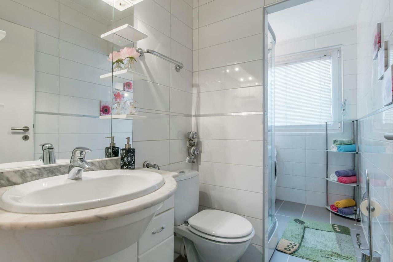 Private Rooms Near Exhibition Center Hannover Exterior foto